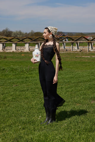 Guipure Elegance Dress