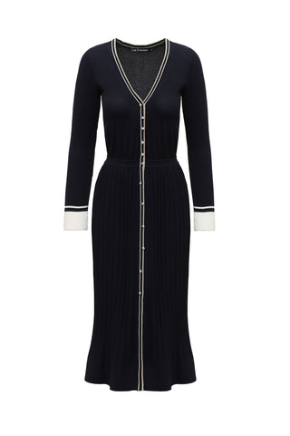 Knitted dress with pearl buttons
